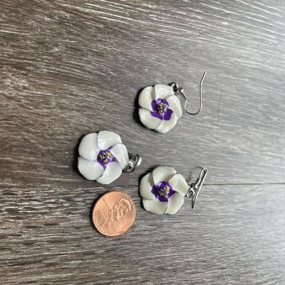 Vintage flower earrings and pendant - Picture 2 of 4